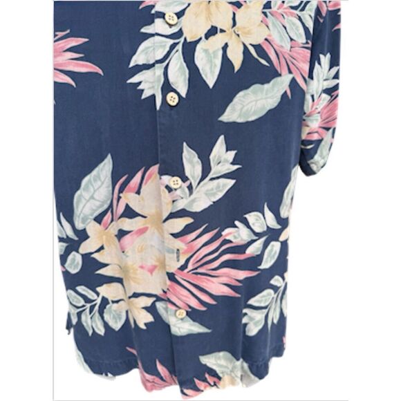 Honolulu Lulu 100% Silk Party Hawaiian Shirt Sz. M Short Sleeve Tropical - Picture 2 of 10